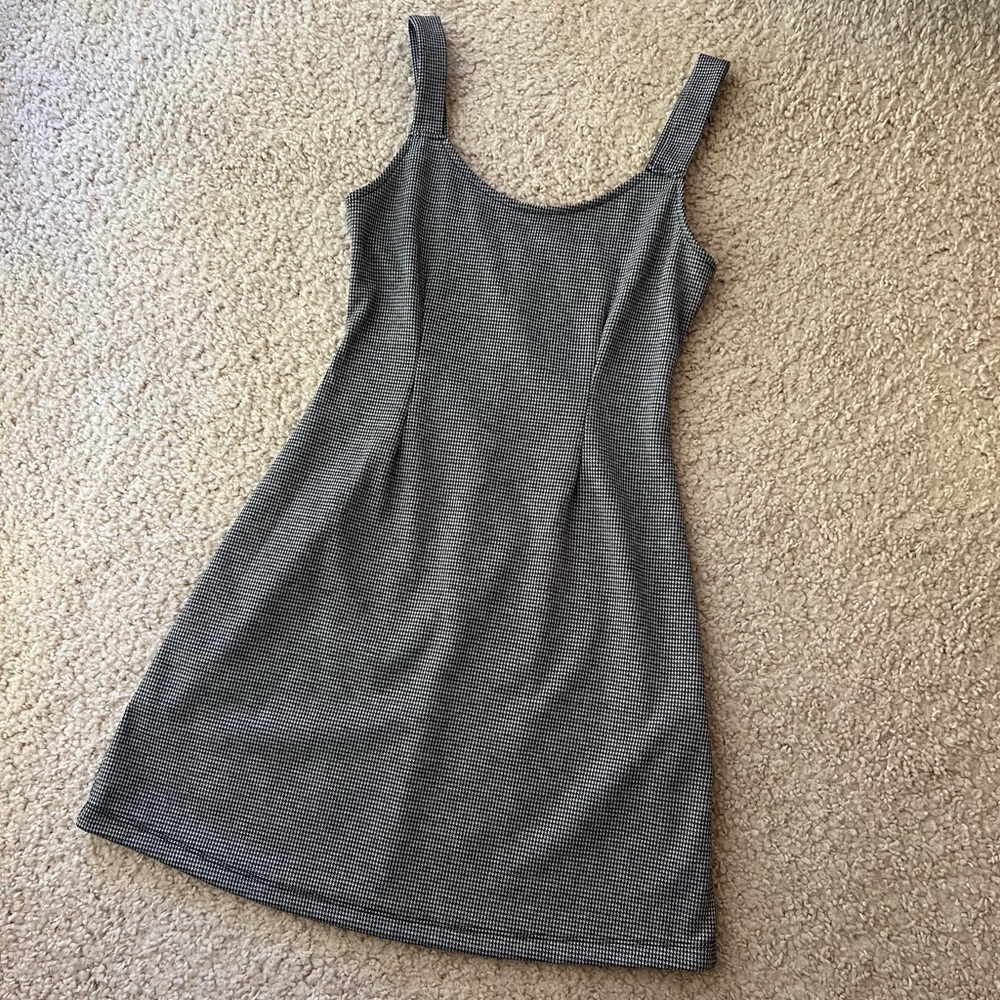 forever 21 black & white wide strap mini dress